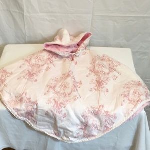 Toddler pink poncho with hood boutique